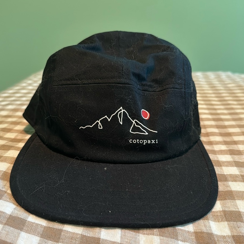 Cotopaxi hat